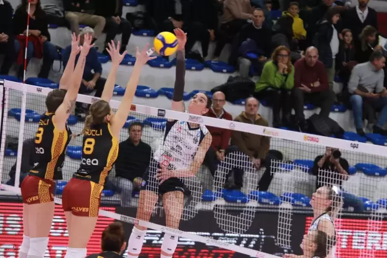 «Рома» vs «Казальмаджоре»
