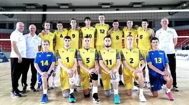 U17
