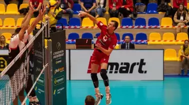 Перший тай-брейк чемпіонату приніс перемогу "МХП-Вінниці" над "Юридичною Академією"