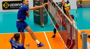У заключному матчі 3-го туру Суперліги-Будінвест "Барком-Збірна України U-18" на тай-брейку одержала перемогу над "Житичі-Полісся"