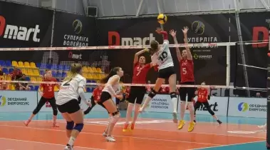 У Чернівцях стартував передсезонний турнір з волейболу Prometey Open 2022
