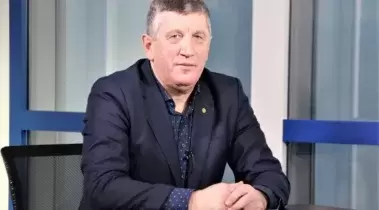 Михайло Мельник