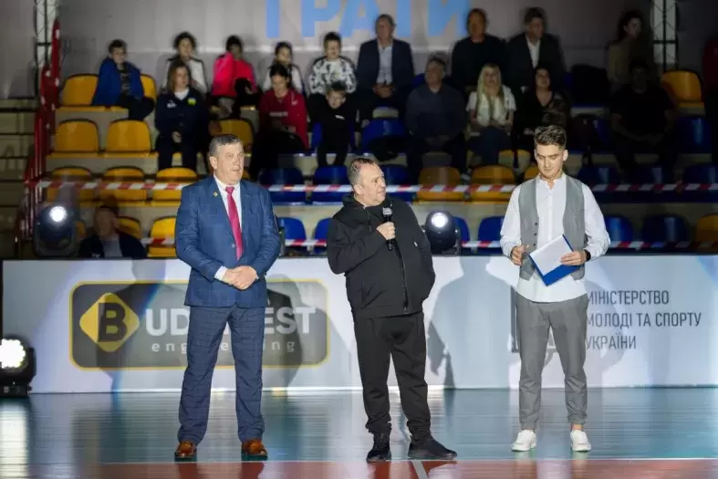 Чемпіонат України з волейболу серед жіночих команд Суперліги-Дмарт офіційно відкрито
