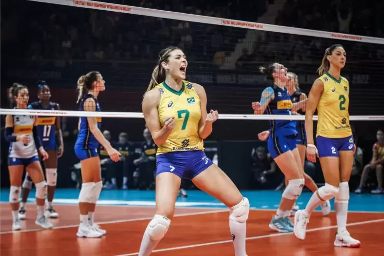 У фіналі жіночого чемпіонату світу з волейболу зіграють Сербія та Бразилія